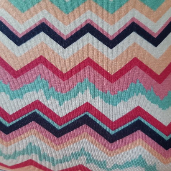 New Pink-Turquoise crop top - Picture 4 of 6